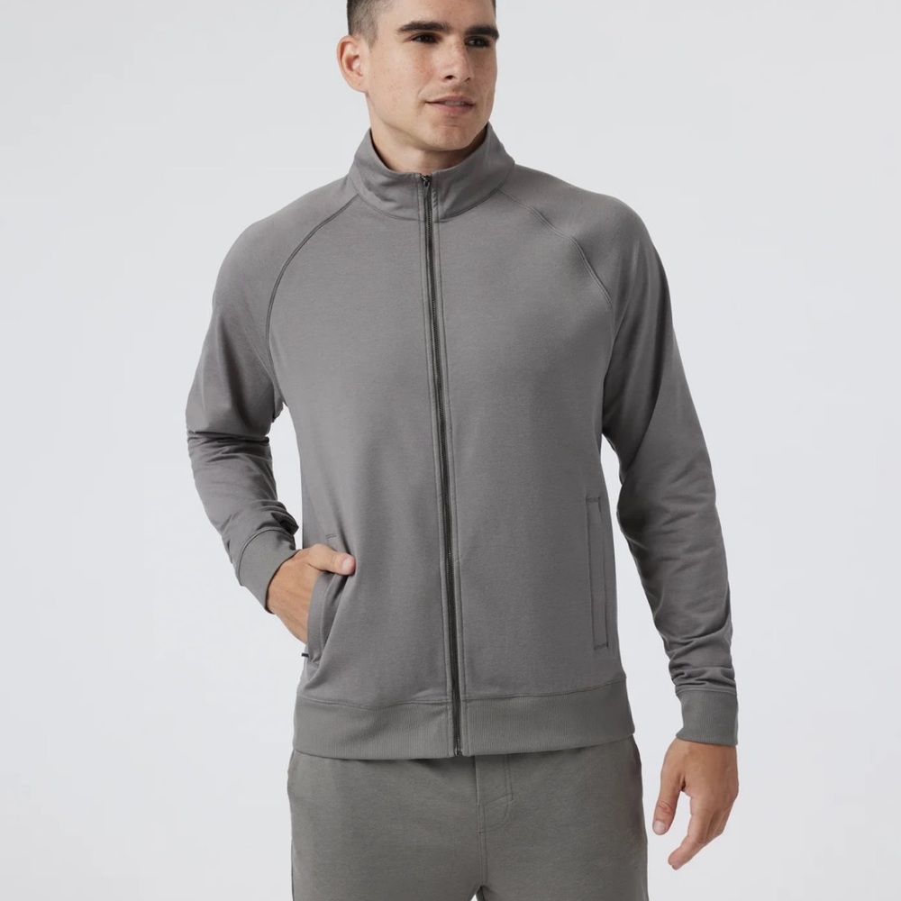 Vuori Men's Gray Lightweight Jacket